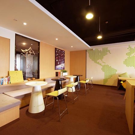Iu Hotel Ruoyang Yiyang Wenhua Road Zewnętrze zdjęcie